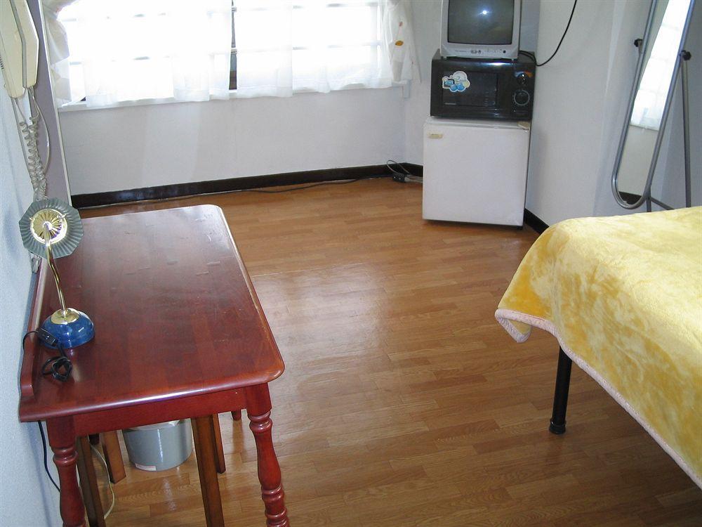 Kurumi Weekly Mansion Токіо Екстер'єр фото
